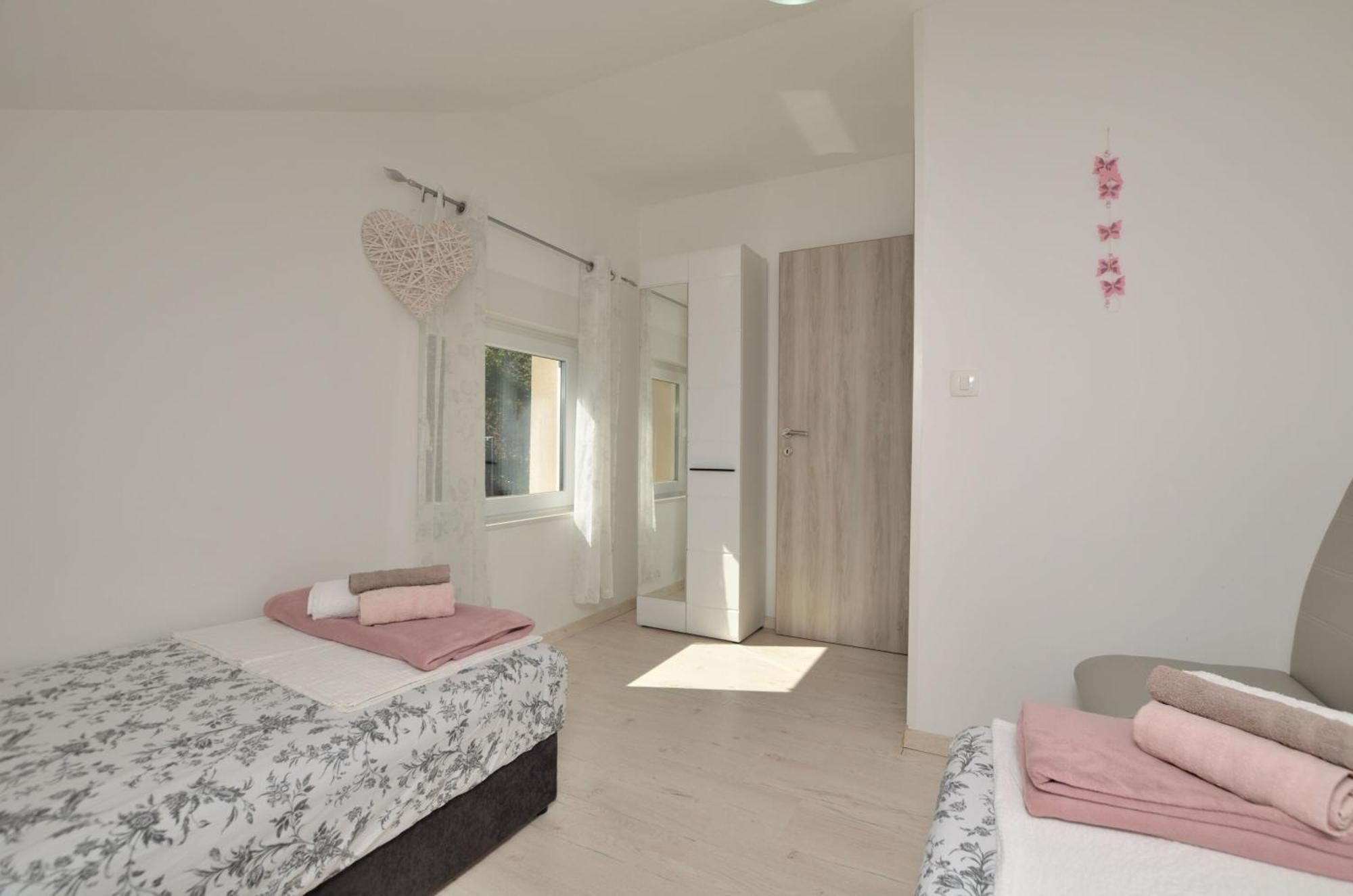 Apartments Viktoria Lovran Dış mekan fotoğraf