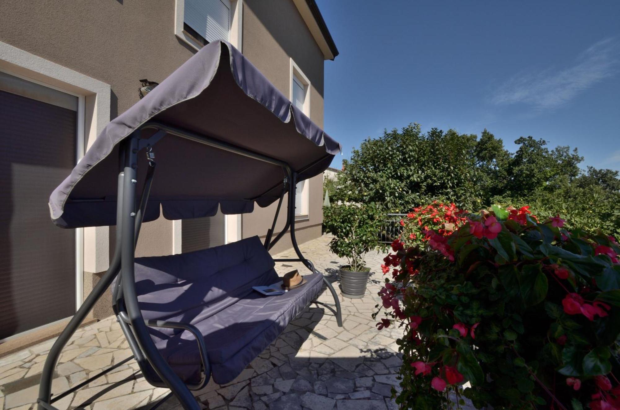 Apartments Viktoria Lovran Dış mekan fotoğraf
